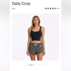 Vuori daily crop size medium black like new